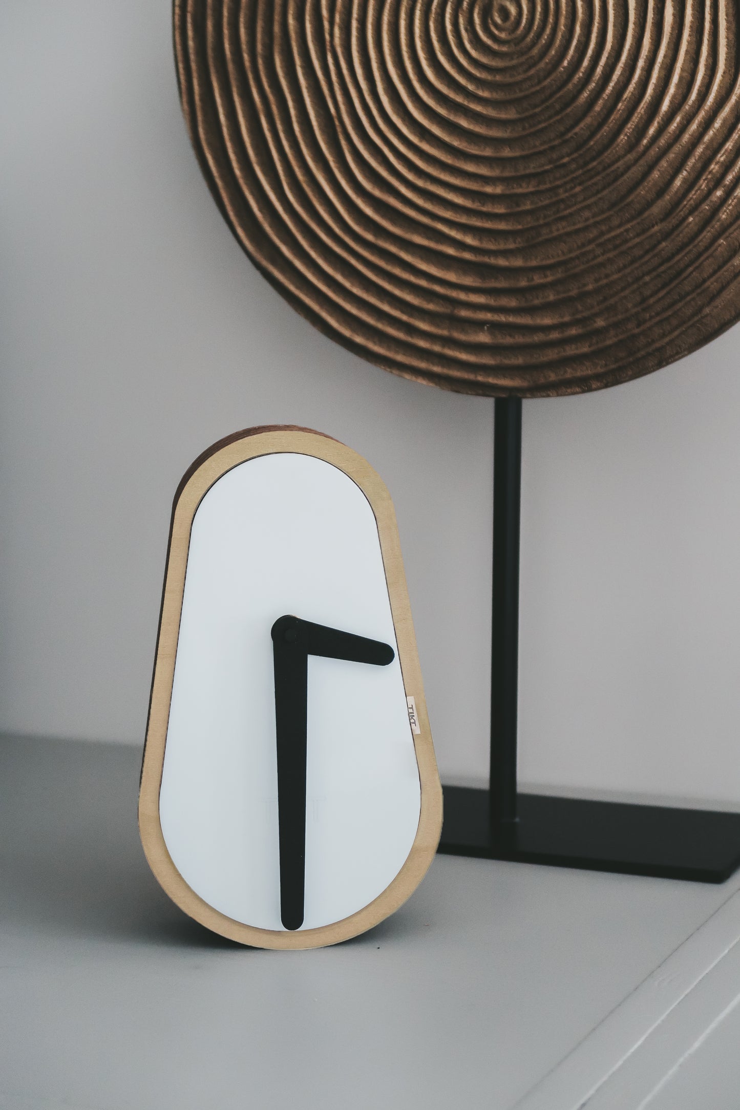 Flamt TiKT Table Clock - Wood White